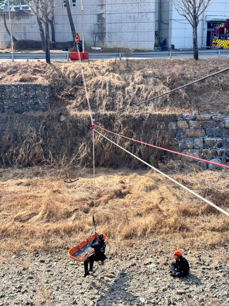 3.27. 지반침하 사고 대비 훈련1.jpeg