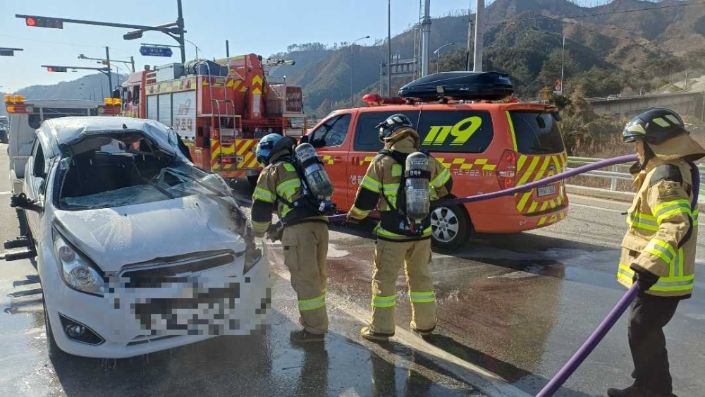 (1256)양구 국토정중앙면 차량화재.jpg