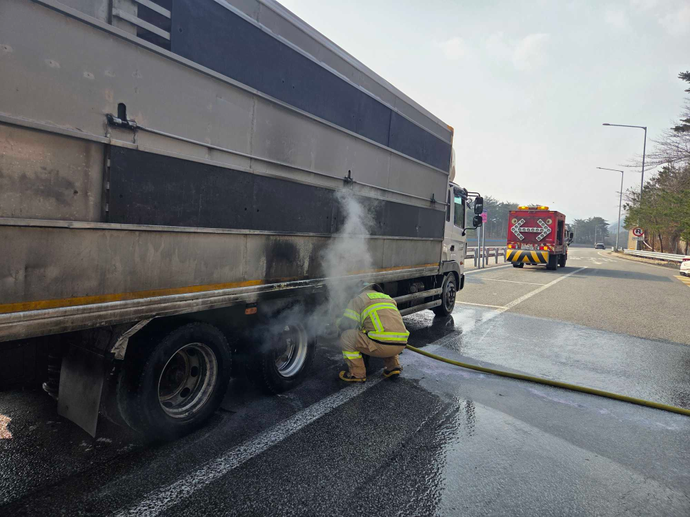 0923 양양 서면 서울양양고속도로 차량화재.jpg