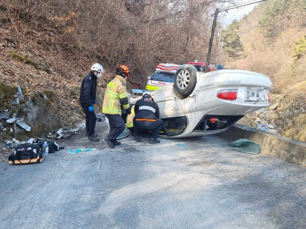 0949 평창 대화면 차량단독 전복.jpg