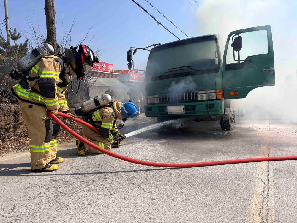 1208 철원 차량화재 (2).jpg