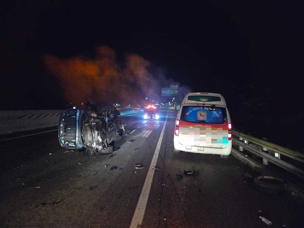 0222 영동고속도록 교통사고.jpg