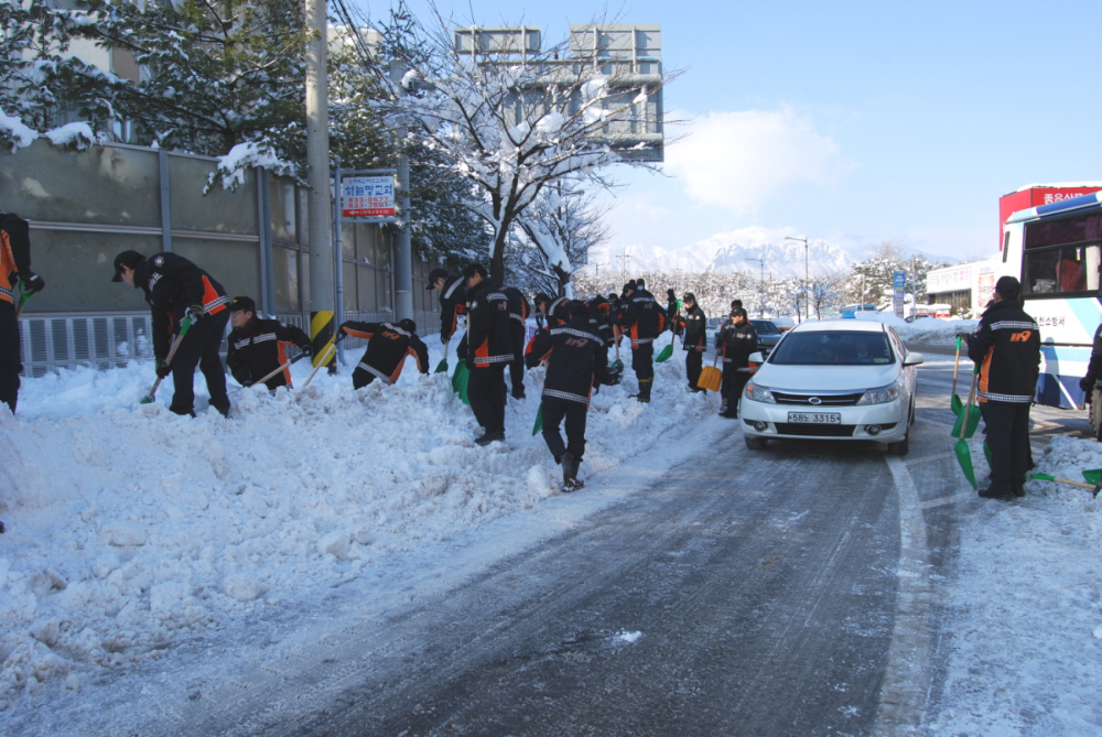 동해안_폭설_피해지역_지원1.JPG