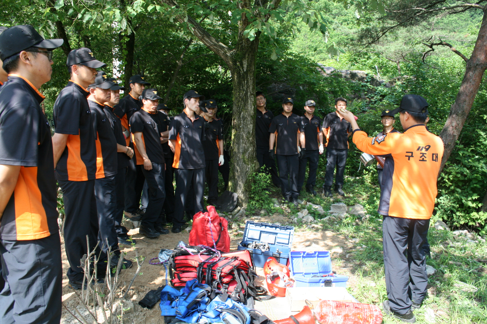 계곡고립인명구조훈련_011.jpg