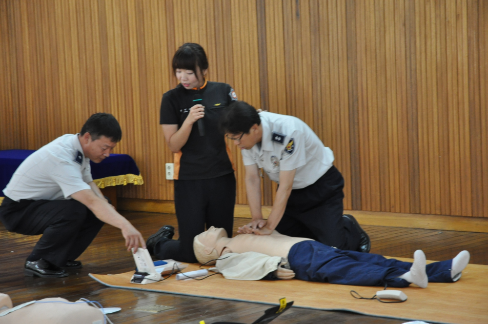 응급처치교육1.jpg