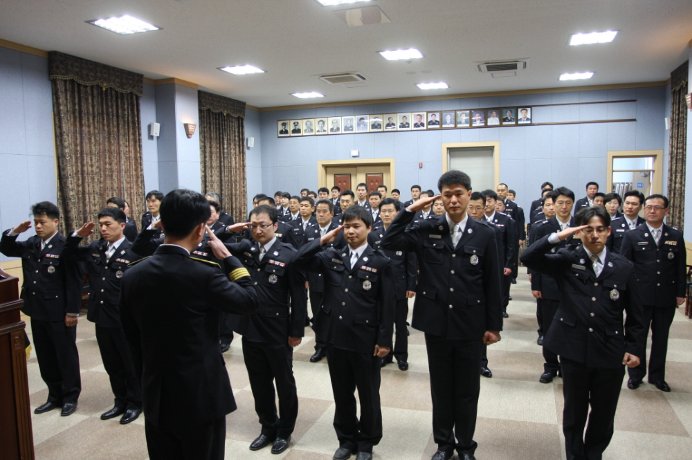 120207_인사발령자_신고식_006.jpg