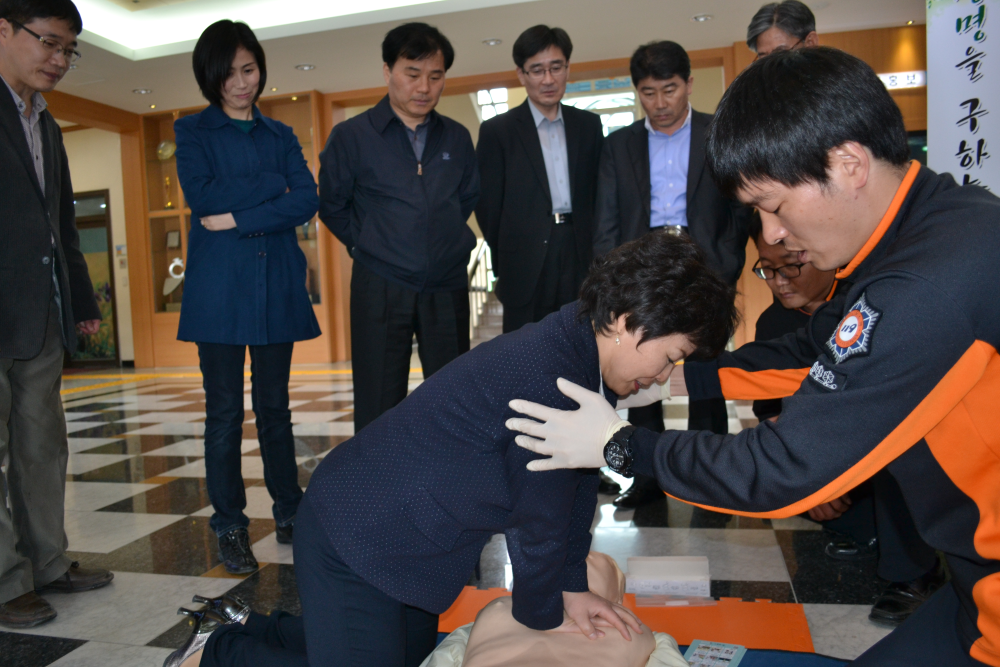 태백시청_심폐소생술_체험장_009.jpg