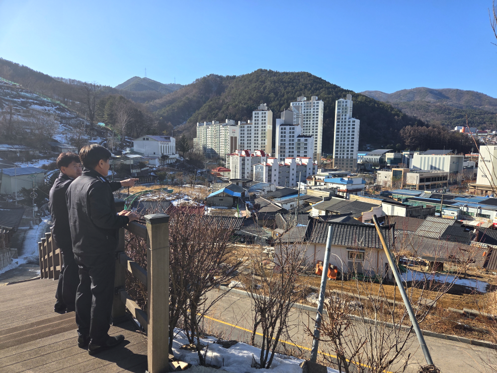 (태백소방서 , 주거취약지역 화재예방 현장확인 실시) 관련사진1.jpg