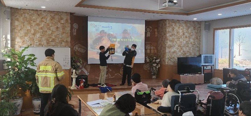 KakaoTalk_20250224_235230878_08.jpg