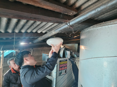 자동확산 소화기 보급(평화의 댐 인근)