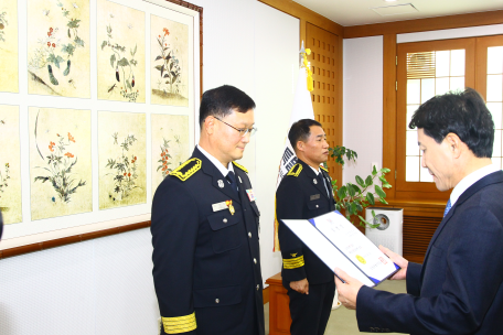 강원소방, 소방정 승진자 임명장 수여